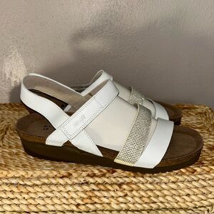 Naot Women's White and Silver Sandals